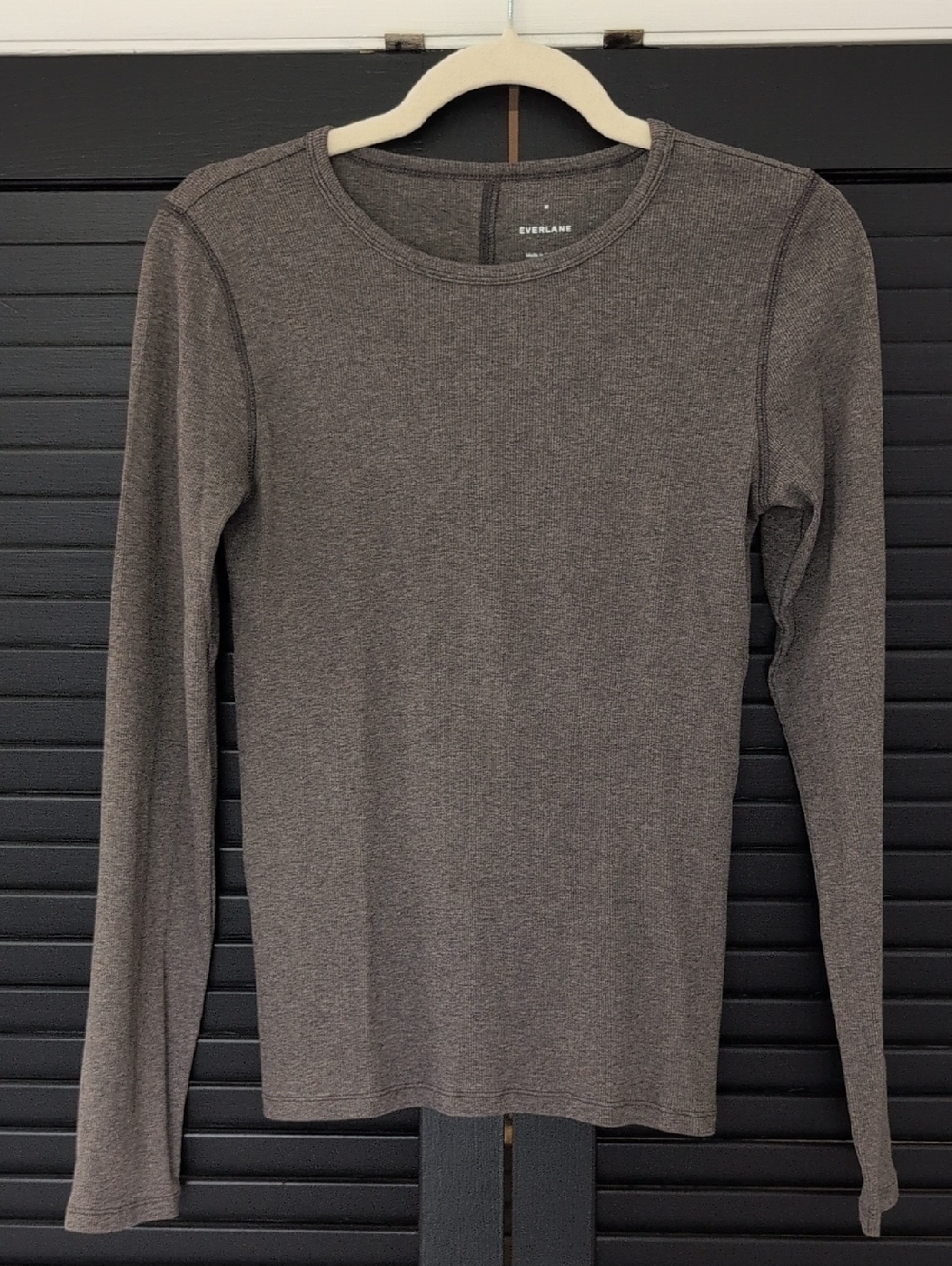 Everlane Heather Charcoal Long Sleeve Crew Top